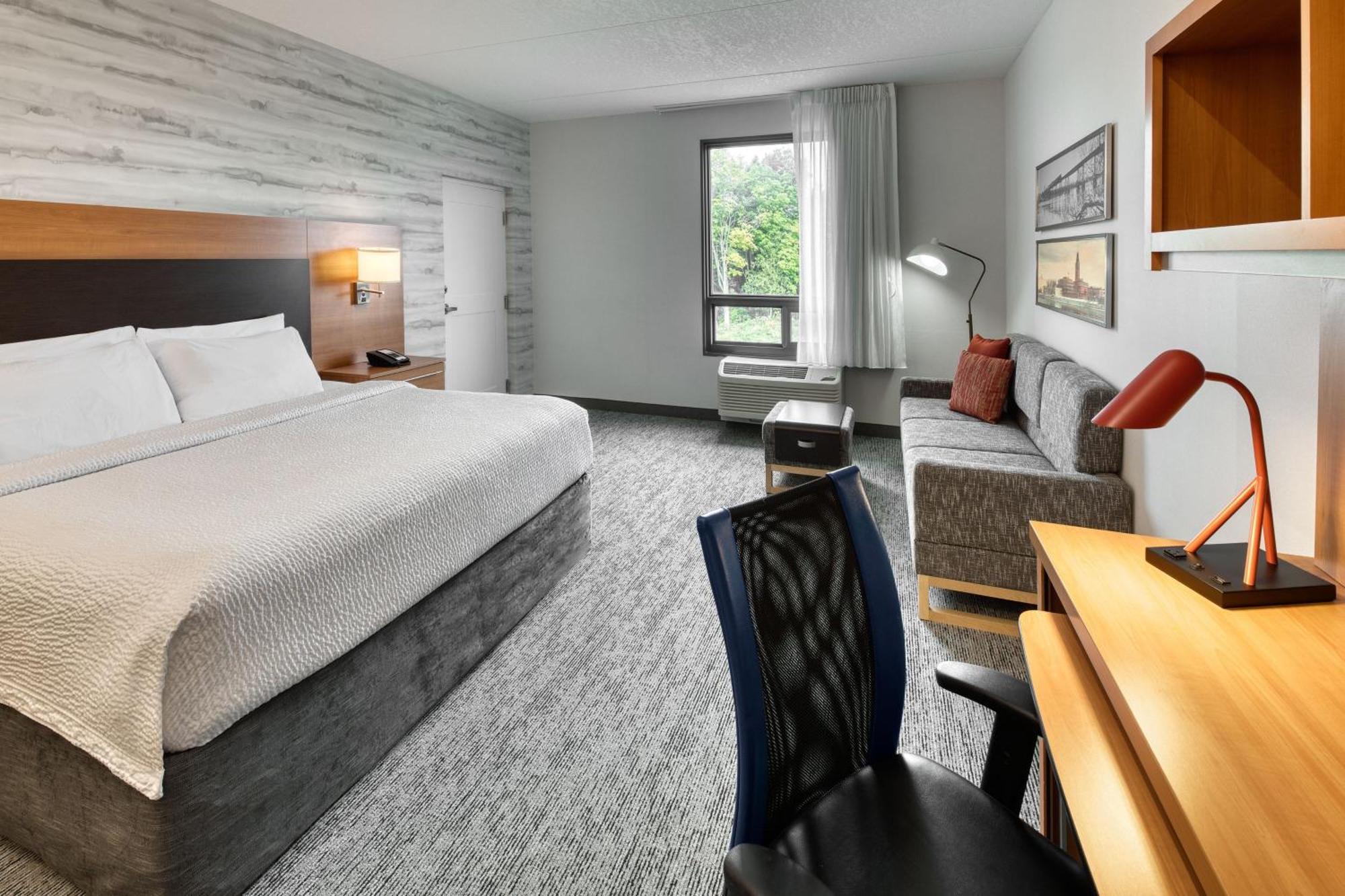 Towneplace Suites By Marriott Бельвиль Экстерьер фото