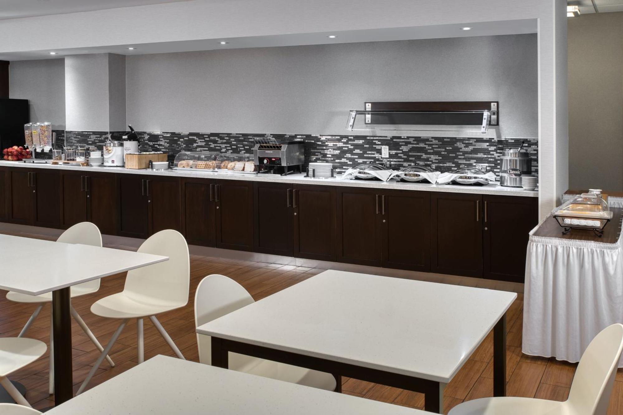 Towneplace Suites By Marriott Бельвиль Экстерьер фото