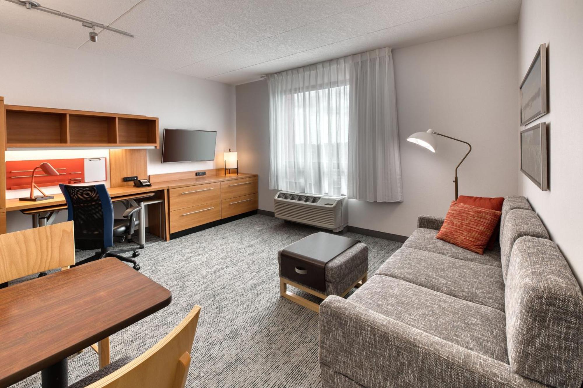 Towneplace Suites By Marriott Бельвиль Экстерьер фото
