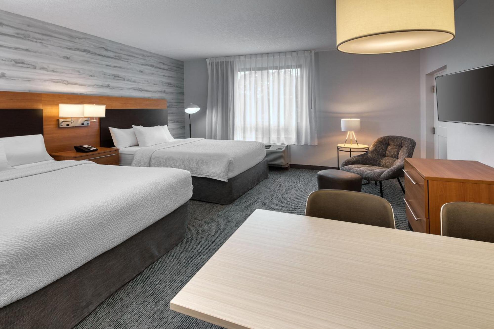 Towneplace Suites By Marriott Бельвиль Экстерьер фото