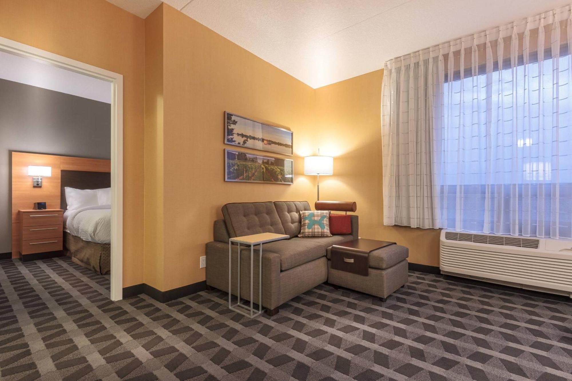 Towneplace Suites By Marriott Бельвиль Экстерьер фото