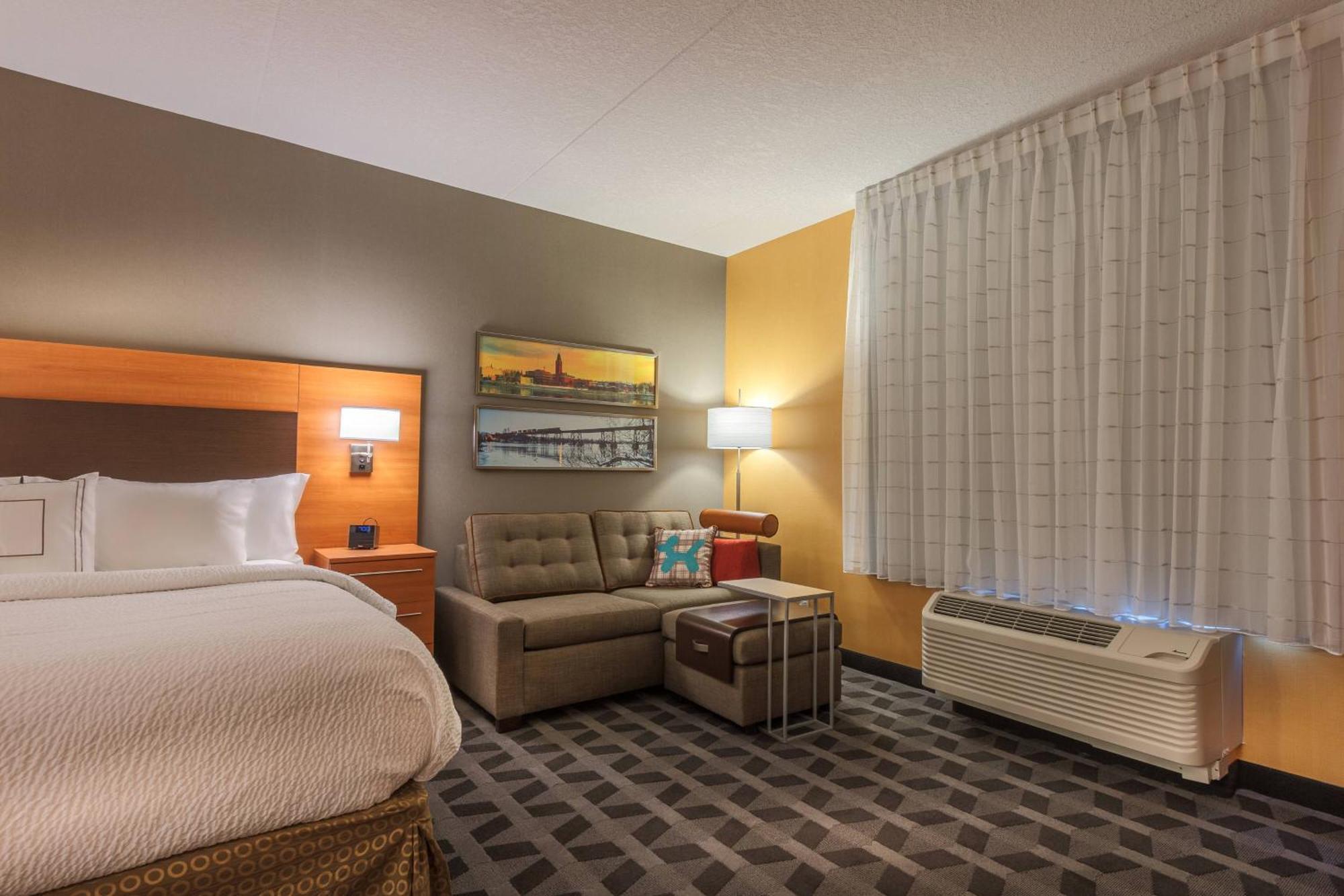 Towneplace Suites By Marriott Бельвиль Экстерьер фото